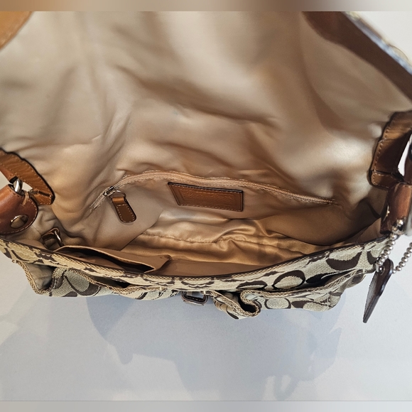 COACH logo purse - Picture 3 of 4